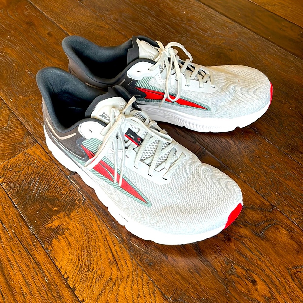 Altra Torin 6